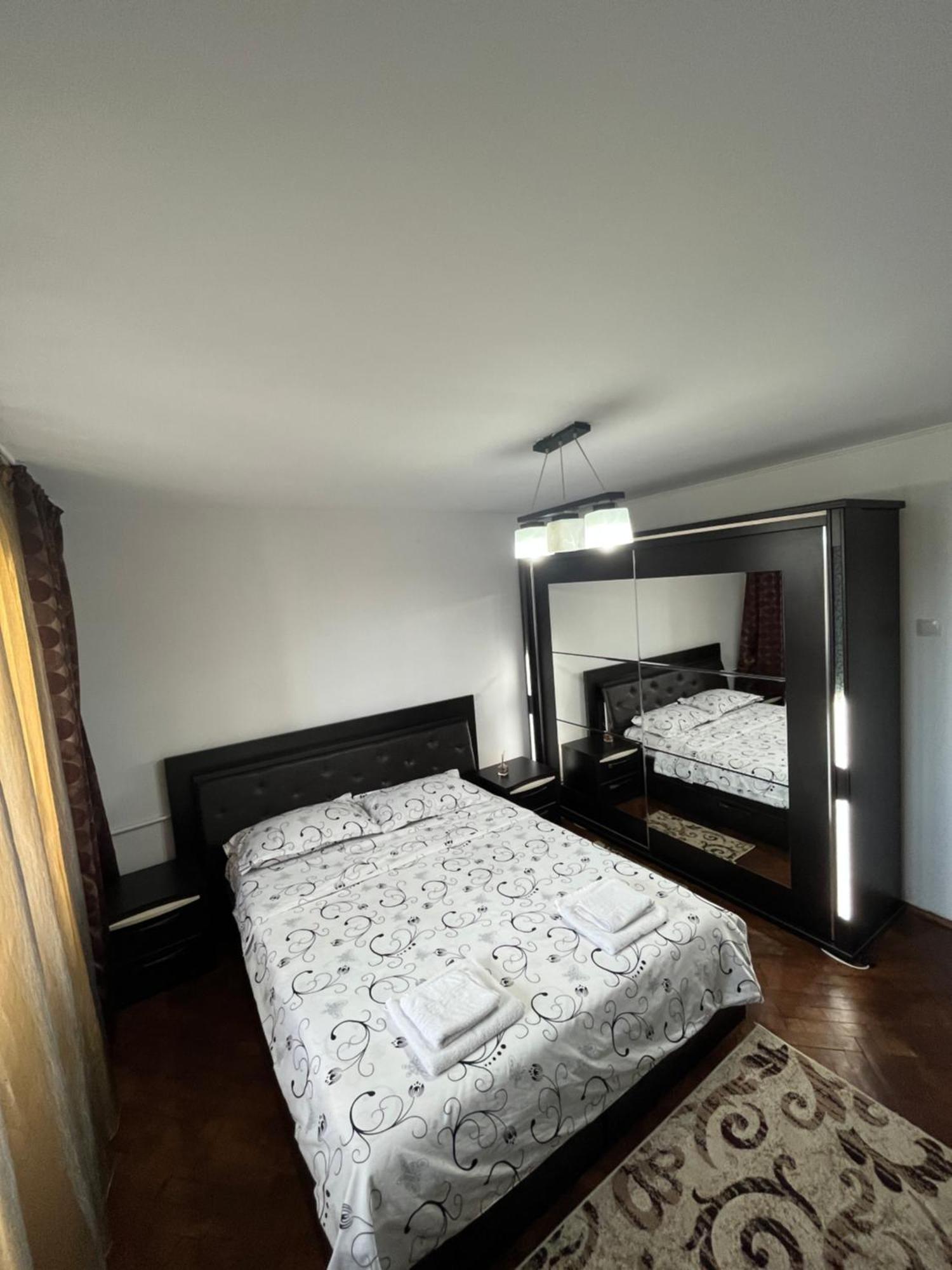 Concept Home Valcea Râmnicu Vâlcea Exteriör bild